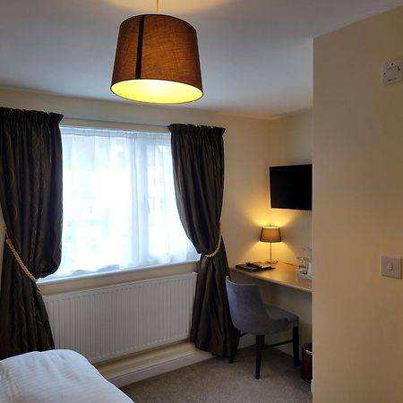 Geckos Rest Bed & Breakfast New Quay Екстериор снимка