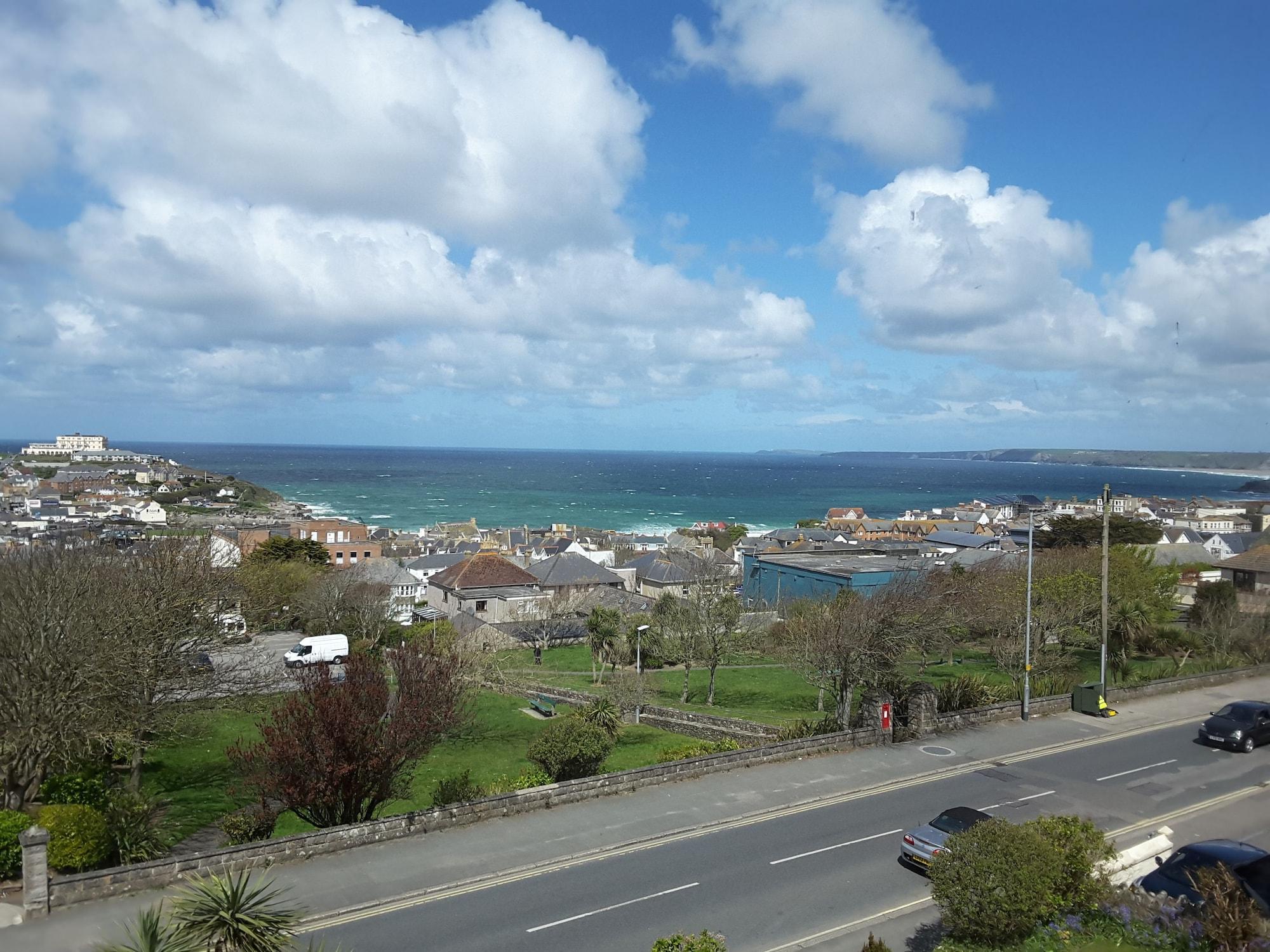 Geckos Rest Bed & Breakfast New Quay Екстериор снимка
